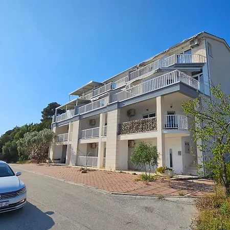 Apartament Dalmatino-lion Komarna