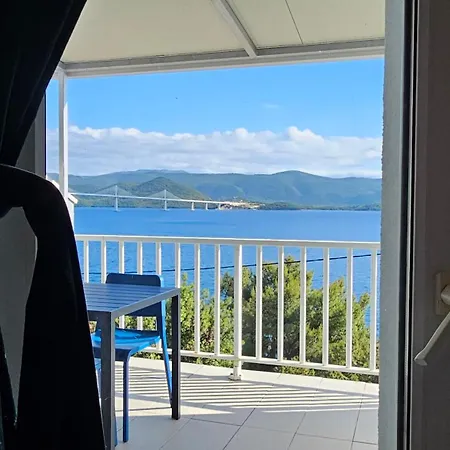 Dalmatino-lion Apartamento Komarna