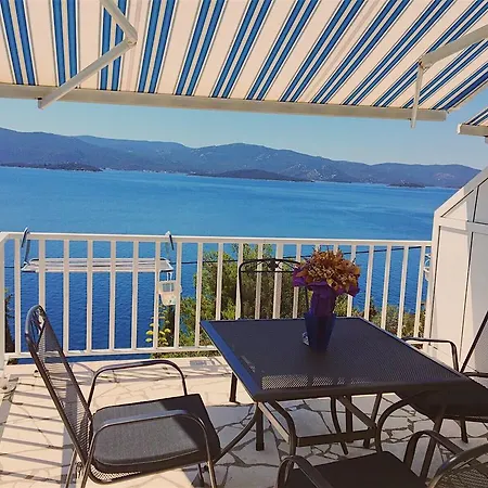 Apartament Dalmatino-lion Komarna