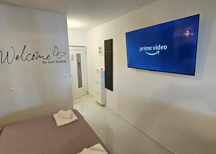 شقة Dalmatino-lion