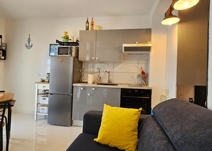 Dalmatino-lion كومارنا