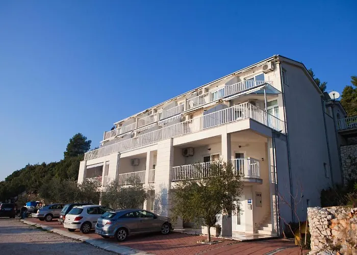 Dalmatino-lion شقة كومارنا