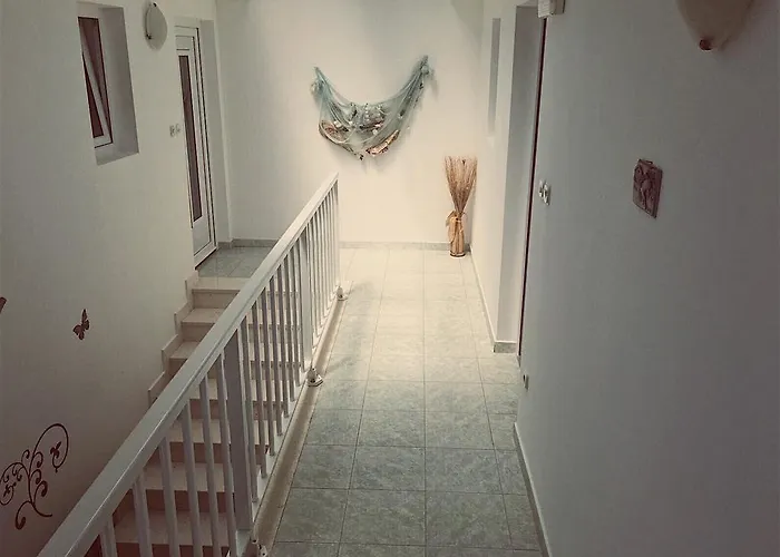 شقة Dalmatino-lion كومارنا